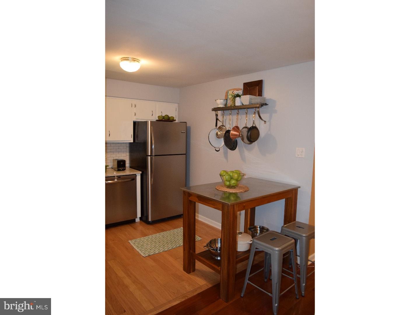 7925 Calvert Street Philadelphia, PA 19152 - Photo 11 of 22 Gallery Image 11