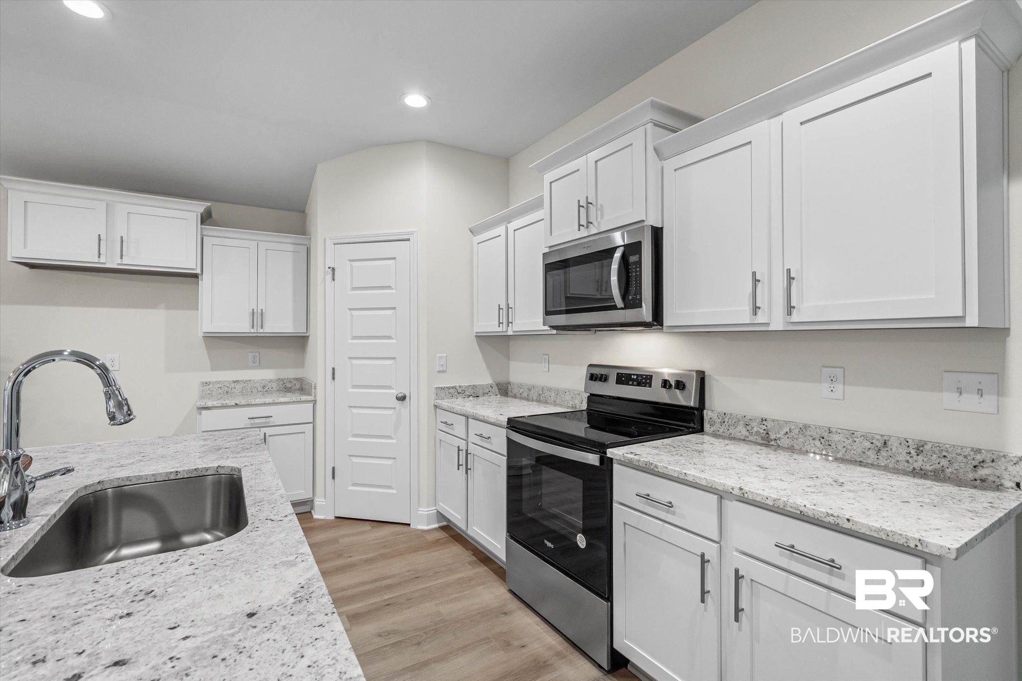 8621 Grelot Road Mobile, AL 36695 - Photo 6 of 22 Gallery Image 6
