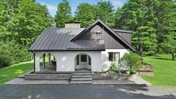 $959,000 | 118 Bennett Road, Napanoch, NY 12458