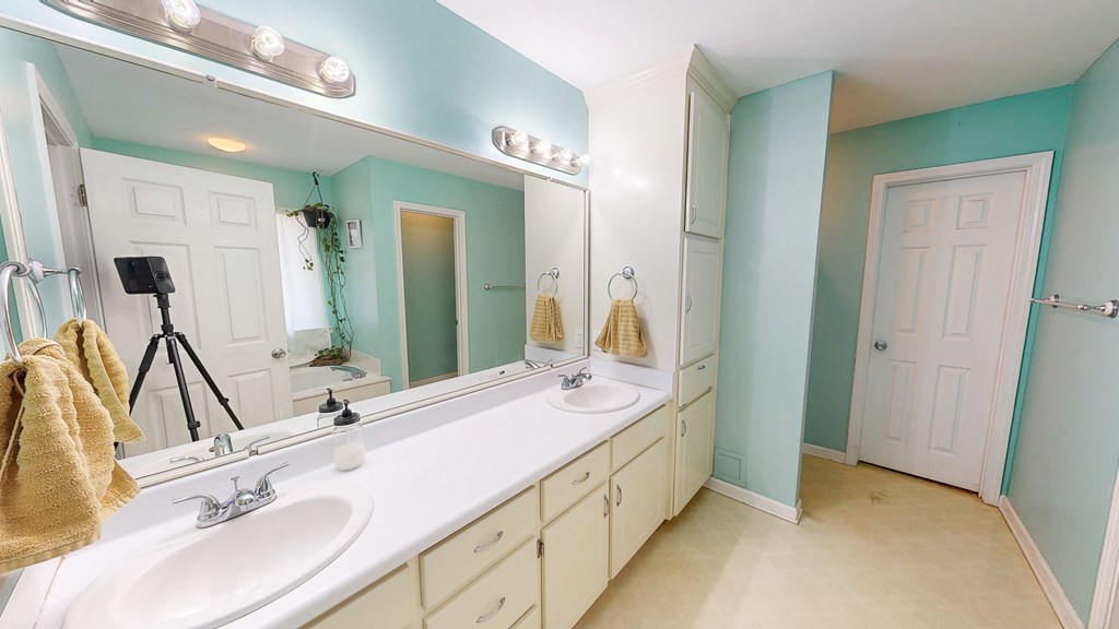 1015 Baywood Road Dothan, AL 36305 - Photo 18 of 34 Gallery Image 18