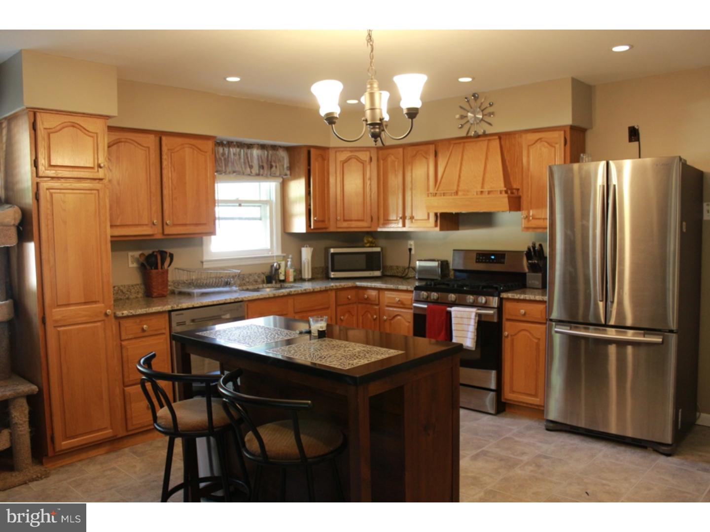 132 Baldwin Road Glassboro, NJ 08028 - Photo 8 of 21 Kitchen
