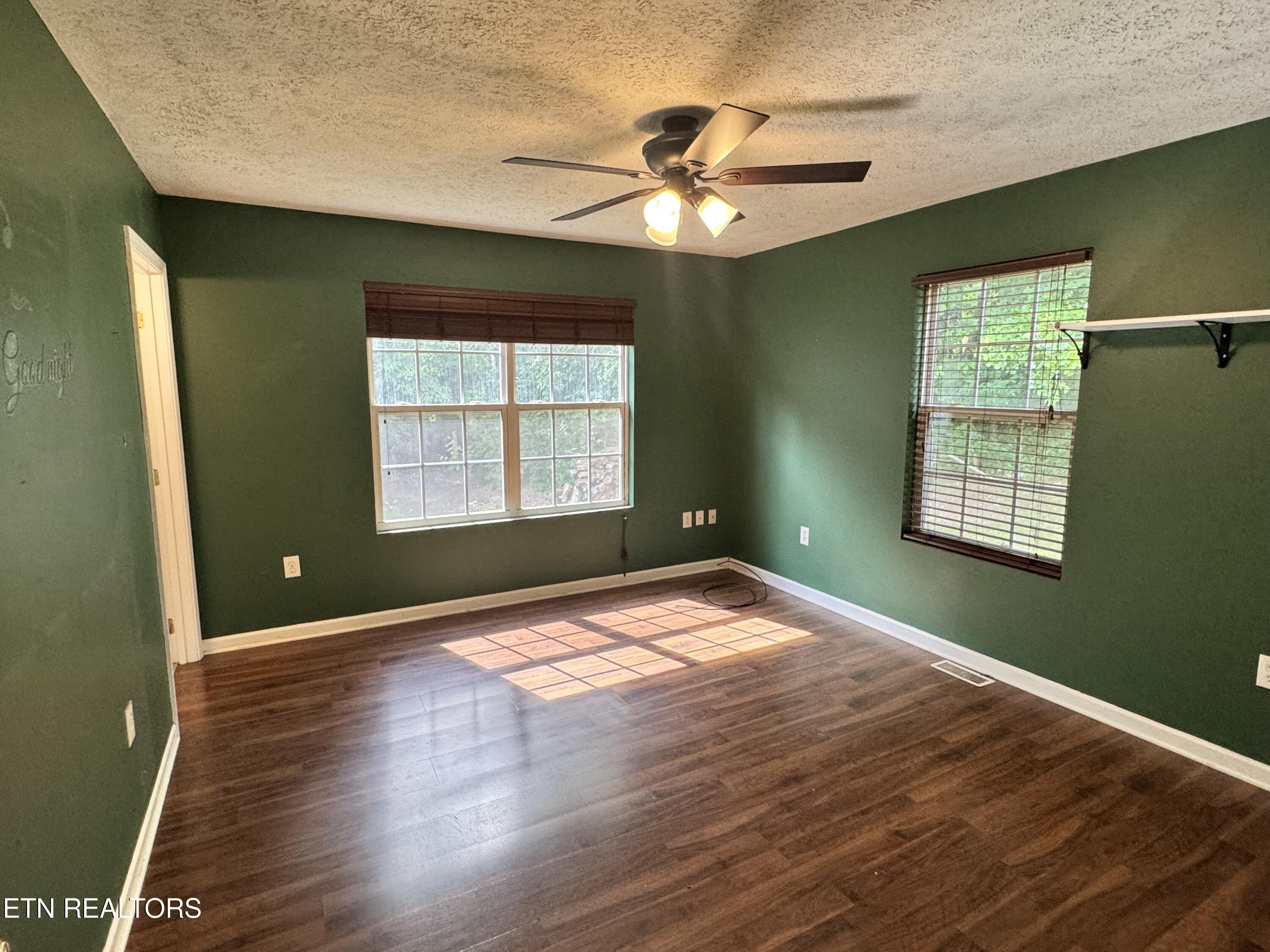 211 Jamie Street Maynardville, TN 37807 - Photo 22 of 27 2025-05-19 16.22.37