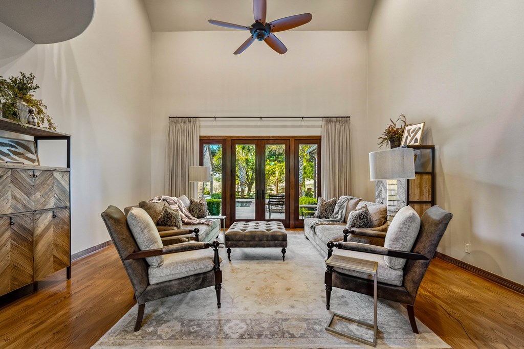 2409 West Commerce Street San Saba, TX 76877 - Photo 17 of 96