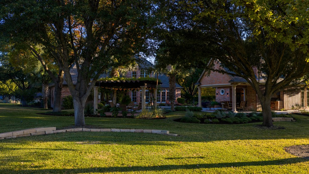 2409 West Commerce Street San Saba, TX 76877 - Photo 76 of 96