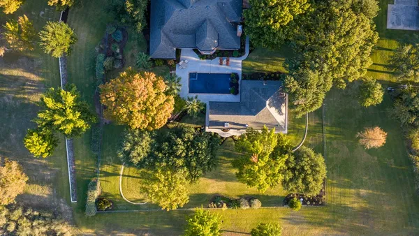 $1,900,000 | 2409 West Commerce Street, San Saba, TX 76877