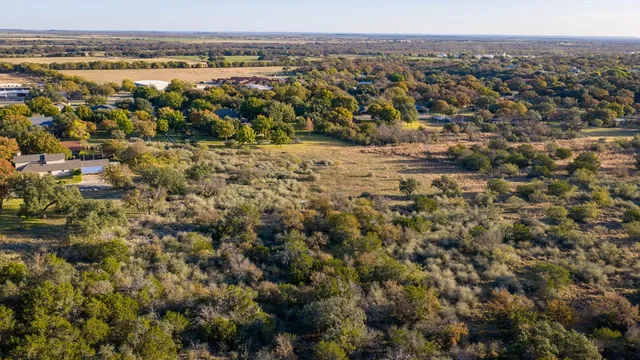 $1,900,000 | 2409 West Commerce Street, San Saba, TX 76877