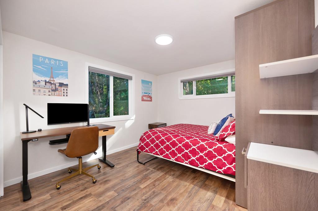 3191 Fort Jim Road Placerville, CA 95667 - Photo 27 of 30 a bedroom with a bed and a desk