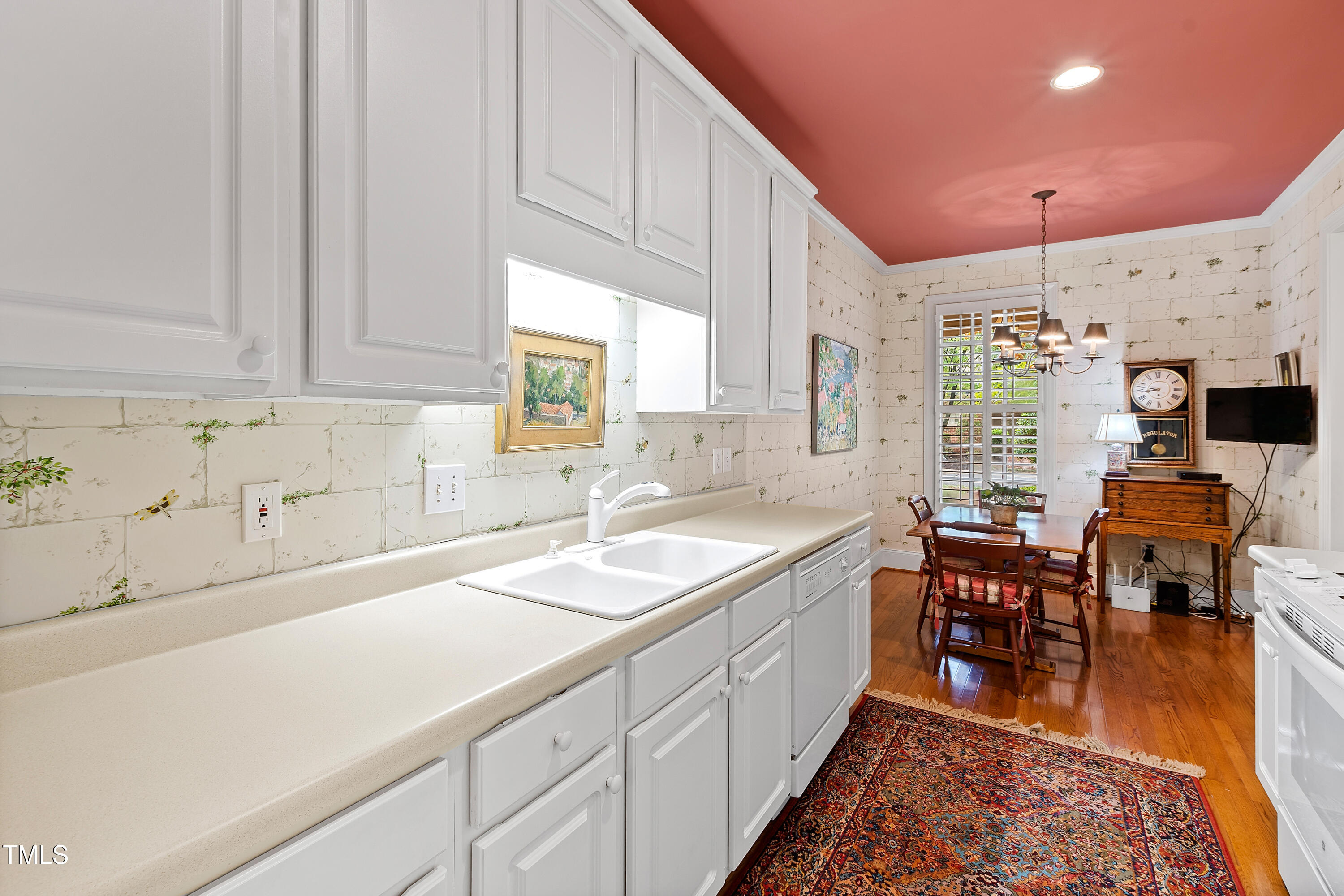 2316 Elmsford Way Raleigh, NC 27608 - Photo 15 of 42 kitchen