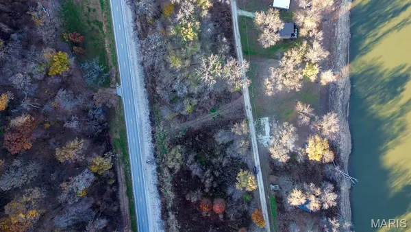 $38,000 | 141 Alexander Lane, Eldred, IL 62027