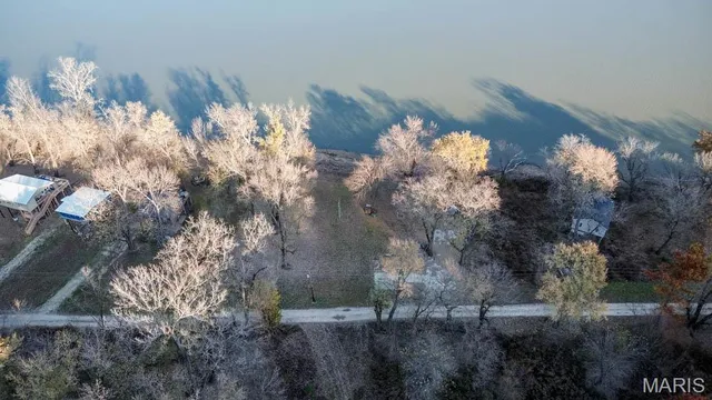 $42,000 | 141 Alexander Lane, Eldred, IL 62027