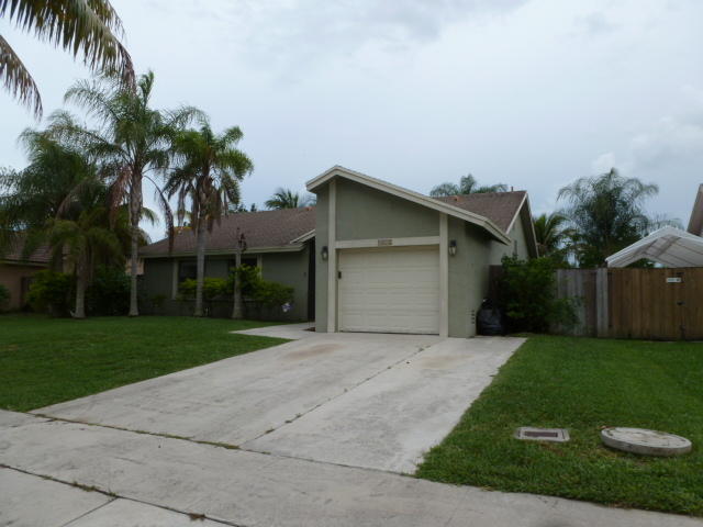 9212 Edgemont Lane Boca Raton, FL 33434 - Photo 1 of 15 Exterior front
