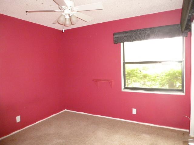 9212 Edgemont Lane Boca Raton, FL 33434 - Photo 11 of 15 (72)BR2