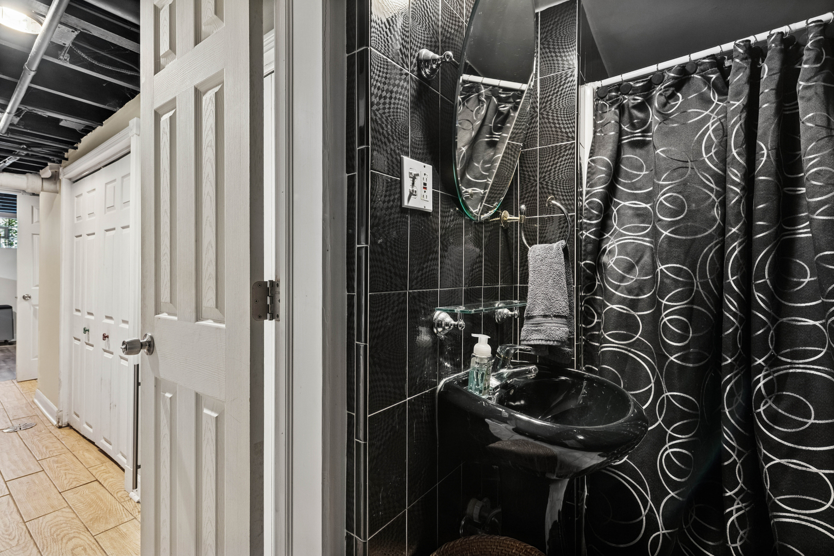 126 North Rohlwing Road Palatine, IL 60074 - Photo 16 of 20