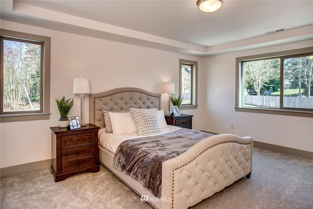 836 Chelan Place Northeast Renton, WA 98059 - Photo 12 of 23 Gallery Image 12