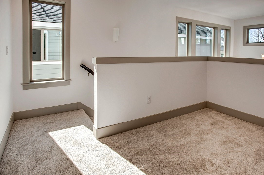 836 Chelan Place Northeast Renton, WA 98059 - Photo 16 of 23 Gallery Image 16