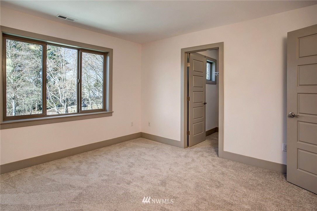836 Chelan Place Northeast Renton, WA 98059 - Photo 18 of 23 Gallery Image 18