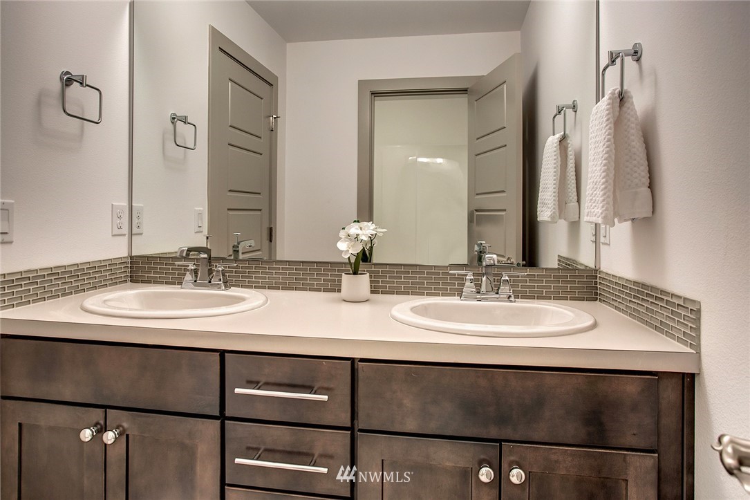 836 Chelan Place Northeast Renton, WA 98059 - Photo 19 of 23 Gallery Image 19