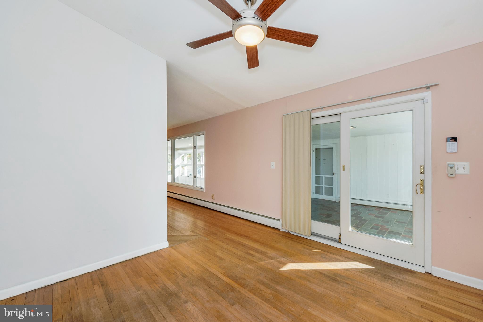 106 West Upper Ferry Road Ewing, NJ 08628 - Photo 6 of 25 Dining Room
