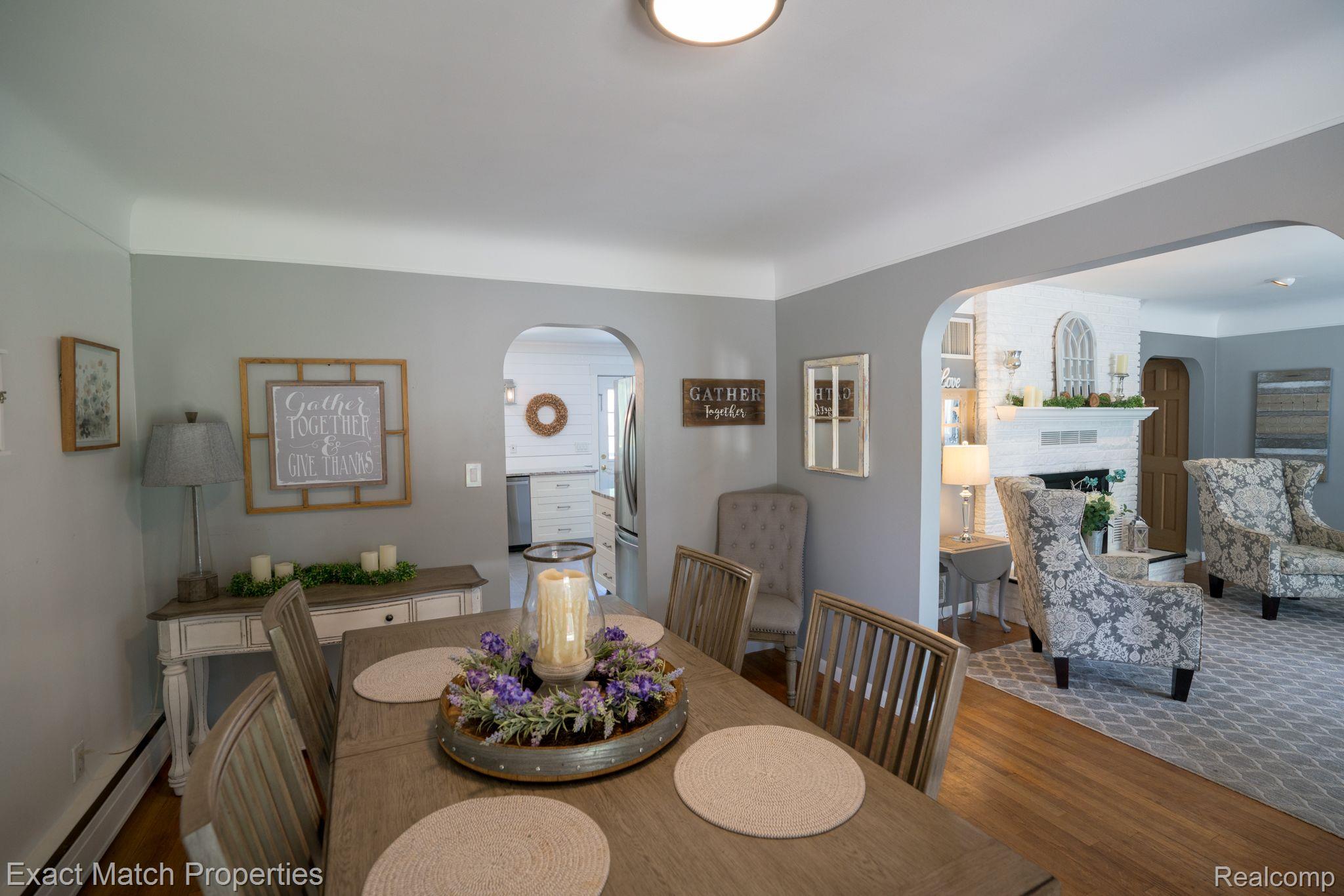 3916 Gregory Road Lake Orion, MI 48359 - Photo 5 of 36 Dining Room is Open to the Living Room...