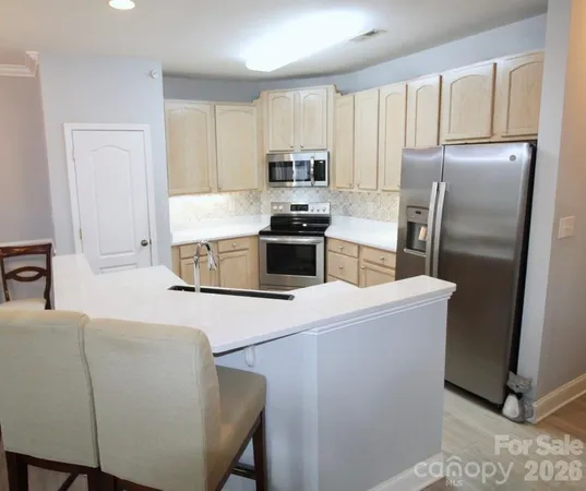 $238,500 | 1364 21st Avenue Northeast, Hickory, NC 28601