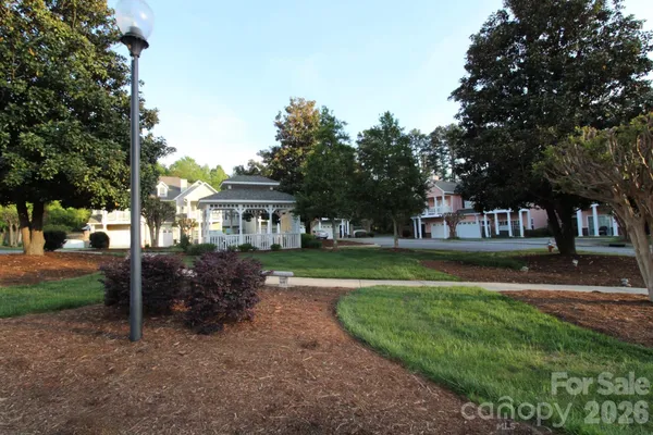$238,500 | 1364 21st Avenue Northeast, Hickory, NC 28601