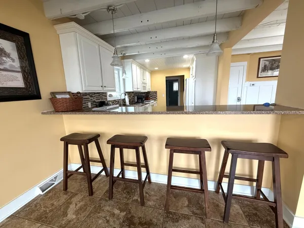 $724,900 | 11362 East Shore Drive, Delton, MI 49046