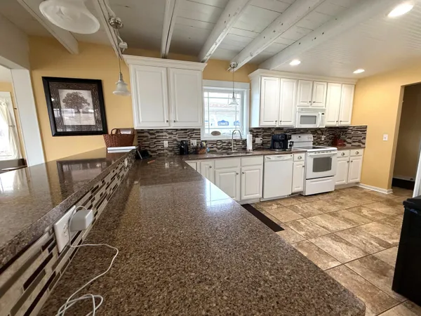 $724,900 | 11362 East Shore Drive, Delton, MI 49046