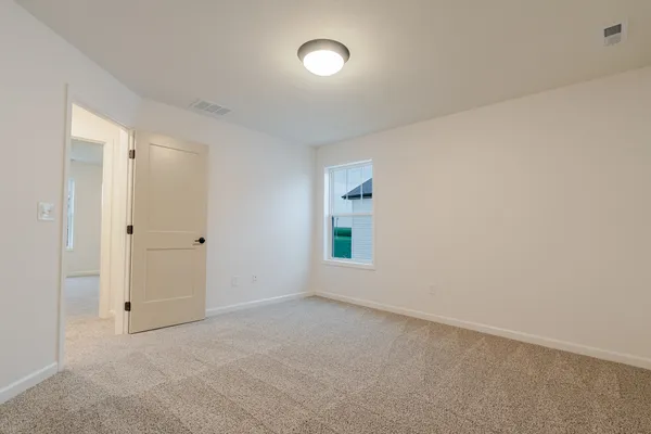 $494,500 | 2 Bucktown Court, Bloomington, IL 61705