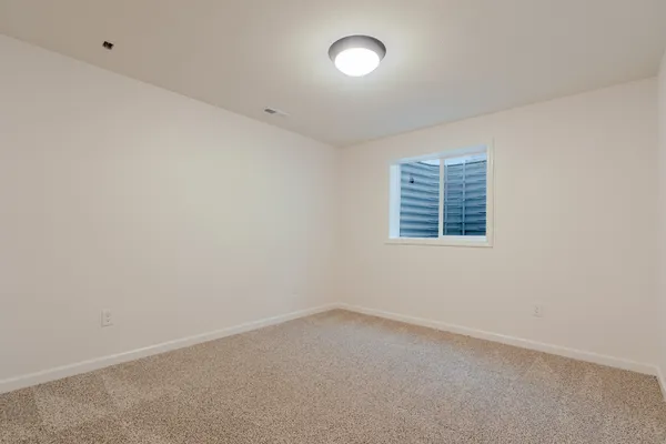 $494,500 | 2 Bucktown Court, Bloomington, IL 61705