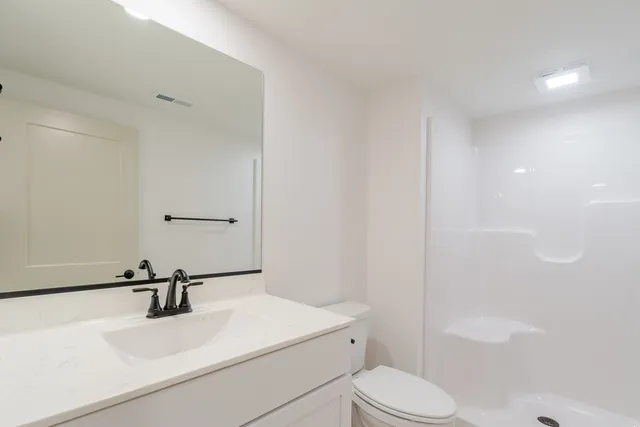 $499,500 | 2 Bucktown Court, Bloomington, IL 61705