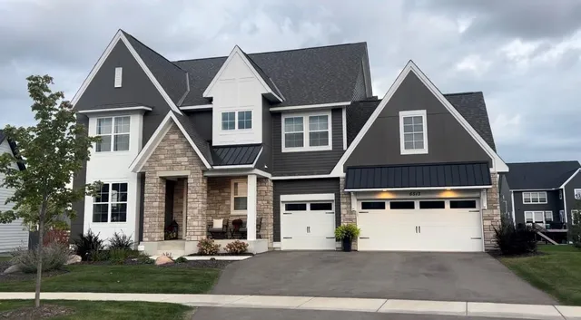 $969,900 | 6513 Timber Arch Drive, Chaska, MN 55318