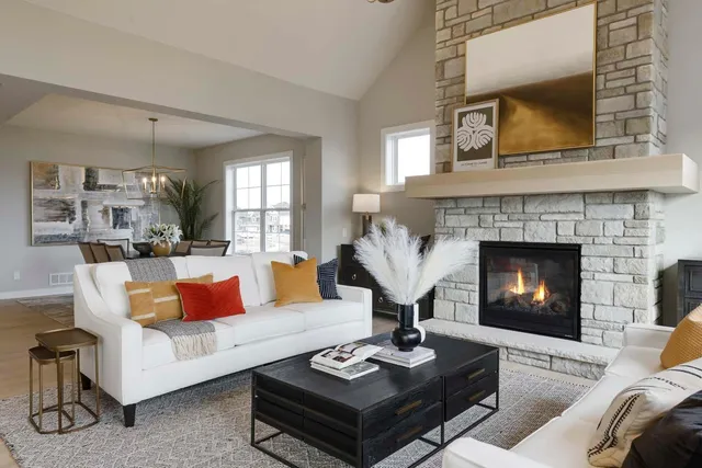 $969,900 | 6513 Timber Arch Drive, Chaska, MN 55318