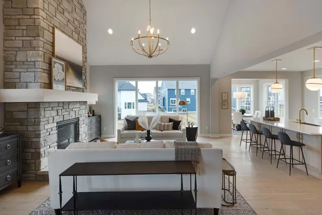 $969,900 | 6513 Timber Arch Drive, Chaska, MN 55318