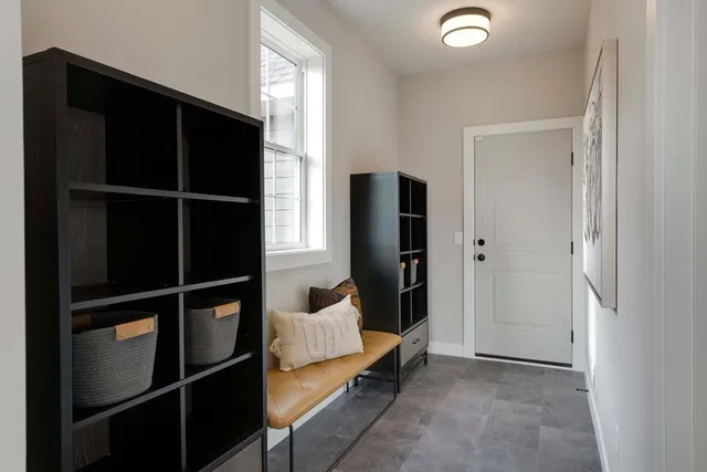 $969,900 | 6513 Timber Arch Drive, Chaska, MN 55318