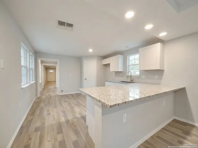 $1,800 | 631 Potomac, San Antonio, TX 78202