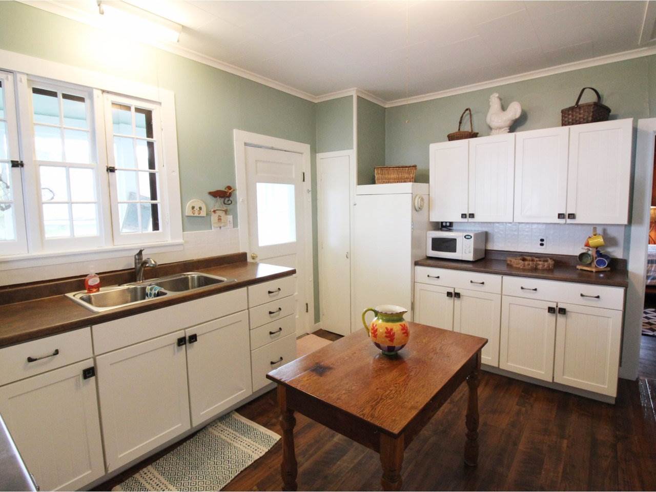 58 Sunset Cliff Road Burlington, VT 05408 - Photo 10 of 33 Gallery Image 10