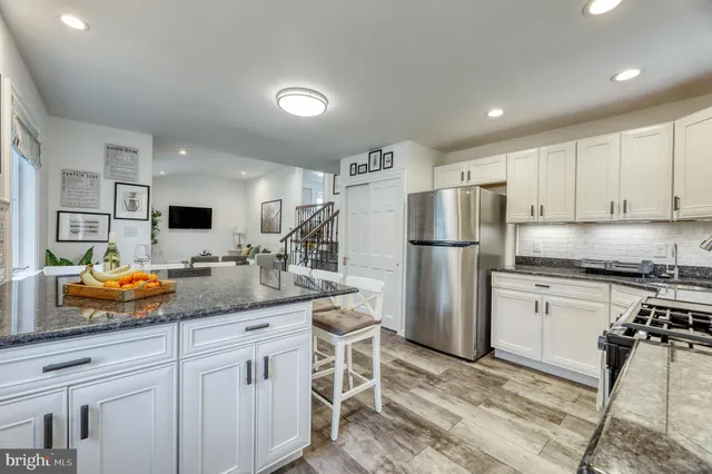 $5,990 | 191 Lakeshore Drive, Oakland, NJ 07436