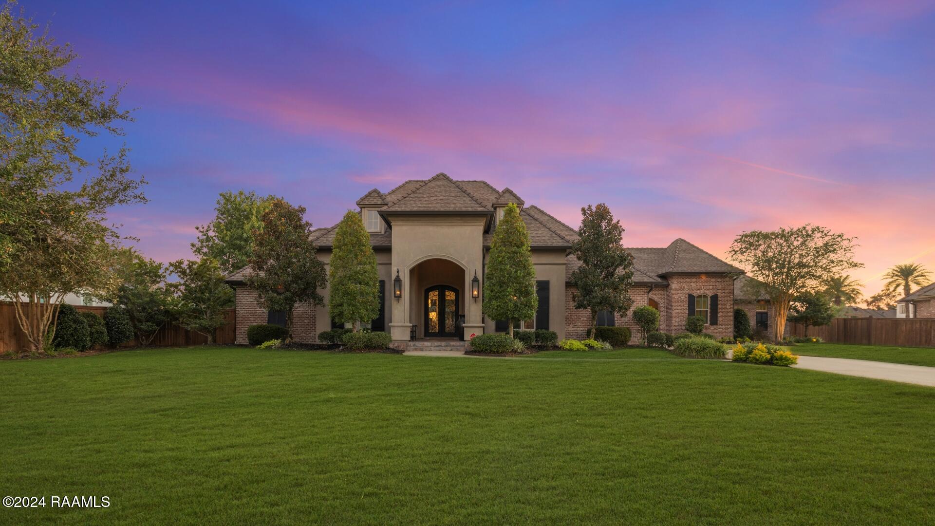 117 Red Robin Trail Lafayette, LA 70508 - Photo 1 of 50 117 Red Robin Twilight-2