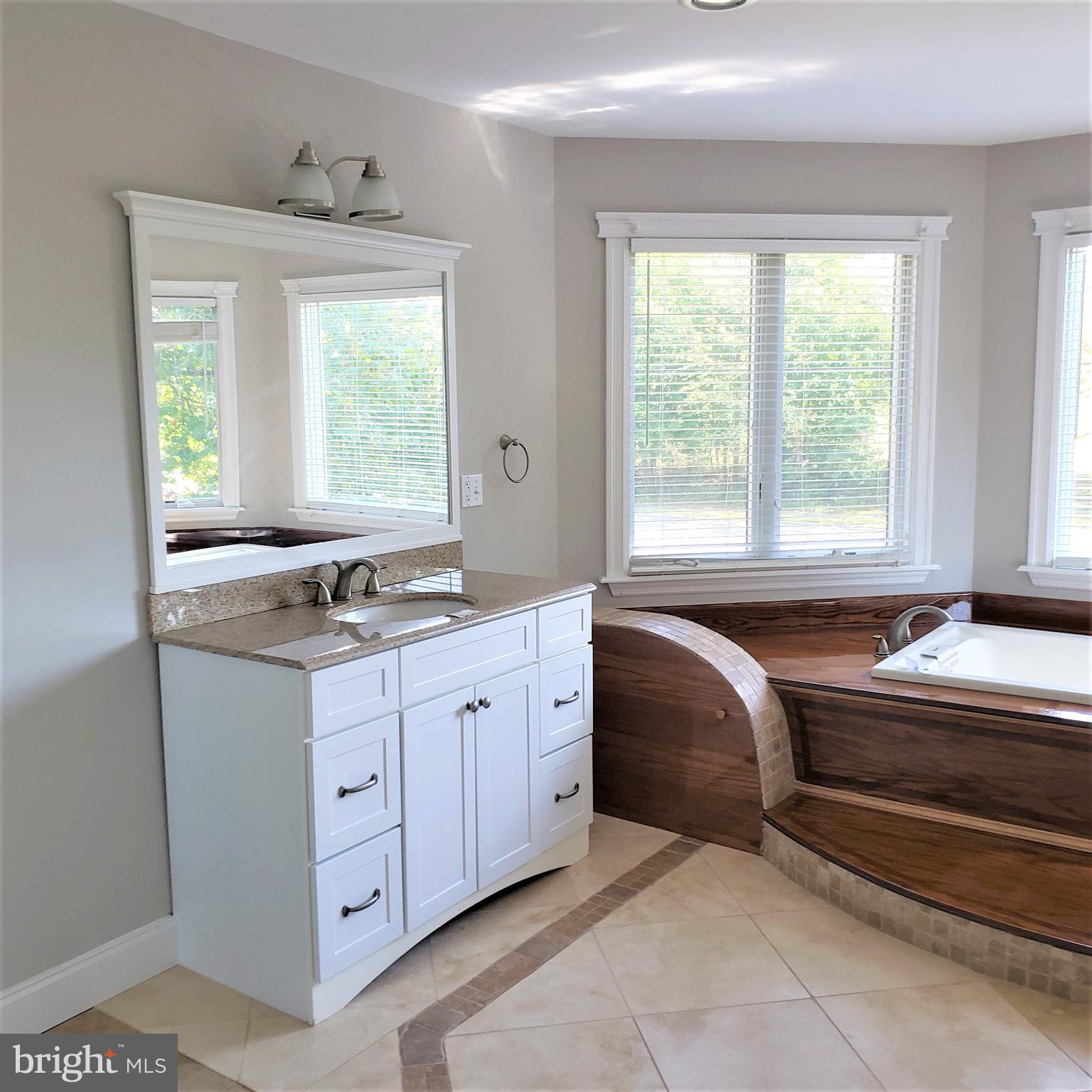 336 Gordon Road Robbinsville, NJ 08691 - Photo 9 of 20