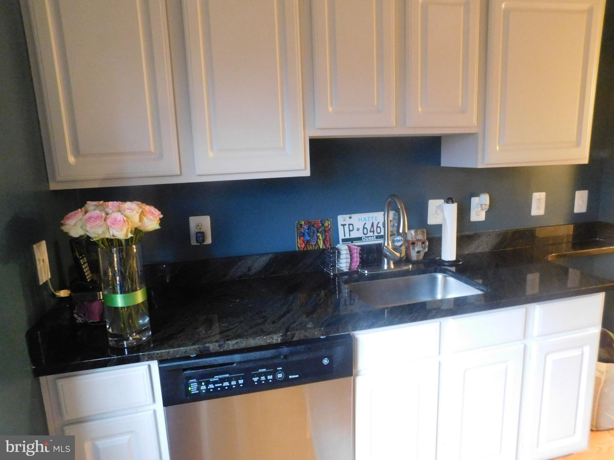 4212 Benning Road Northeast, Unit 4 Washington, DC 20019 - Photo 10 of 14 Kitchen