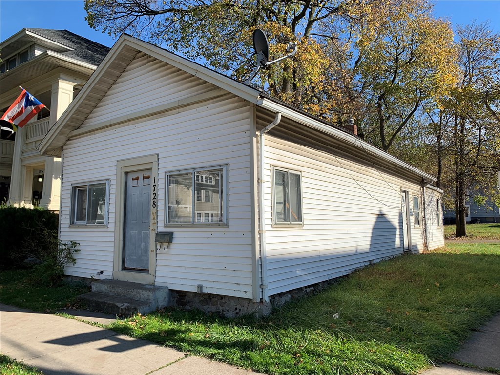 1728 St Paul Street Rochester, NY 14621 - Photo 1 of 1