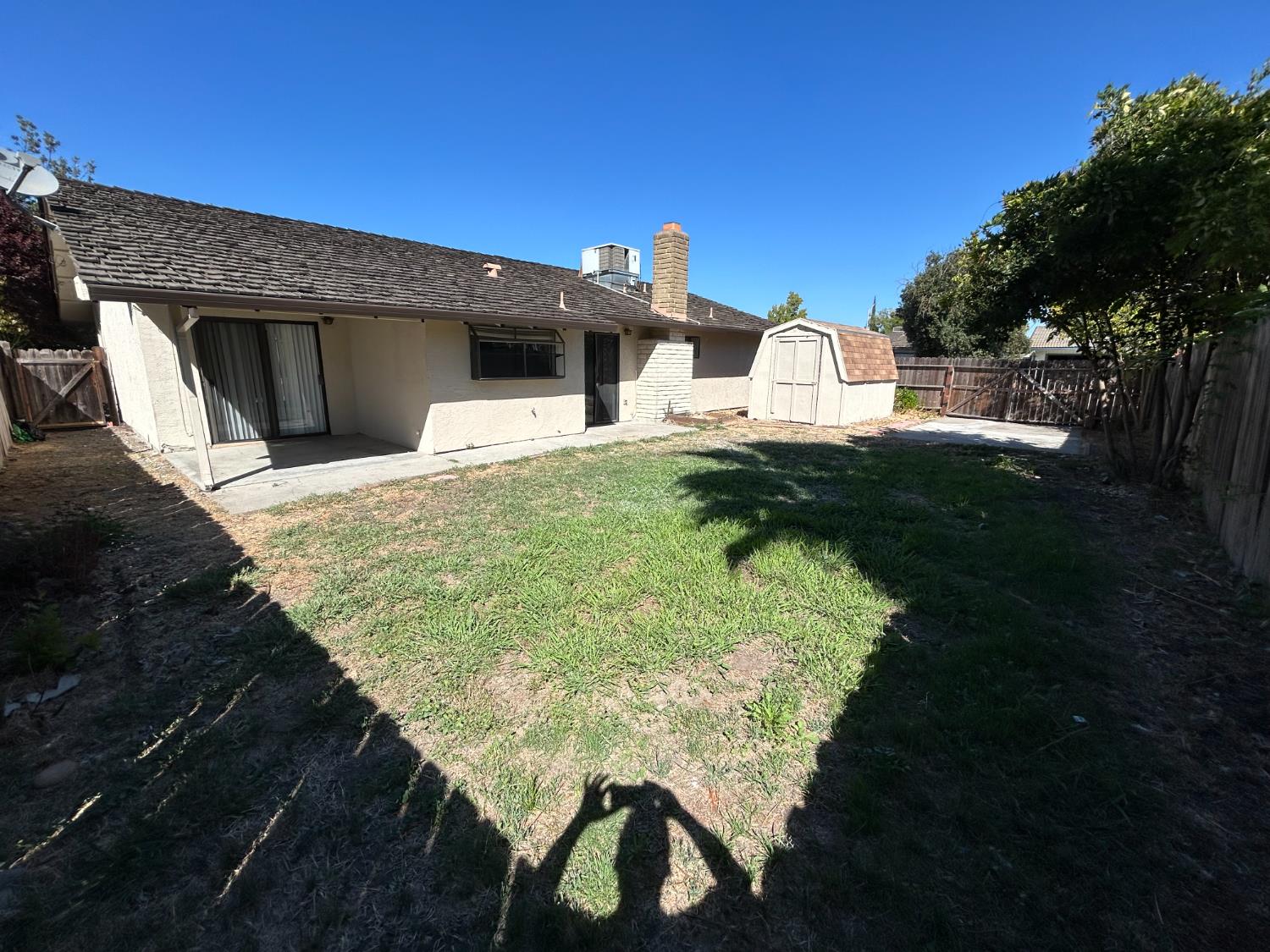 916 Springoak Way Stockton, CA 95209 - Photo 23 of 25