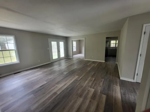 $210,000 | 4000 North Center Road, Hartsville, SC 29550