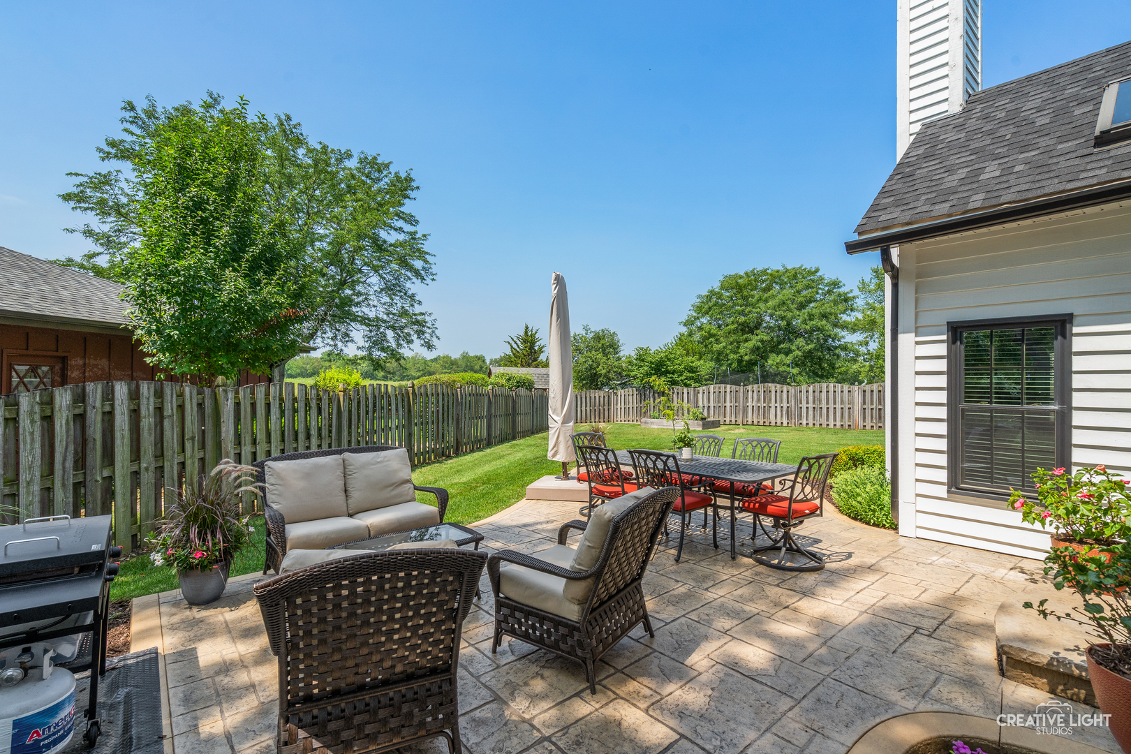 2560 Surrey Court Aurora, IL 60506 - Photo 34 of 40 Gallery Image 34