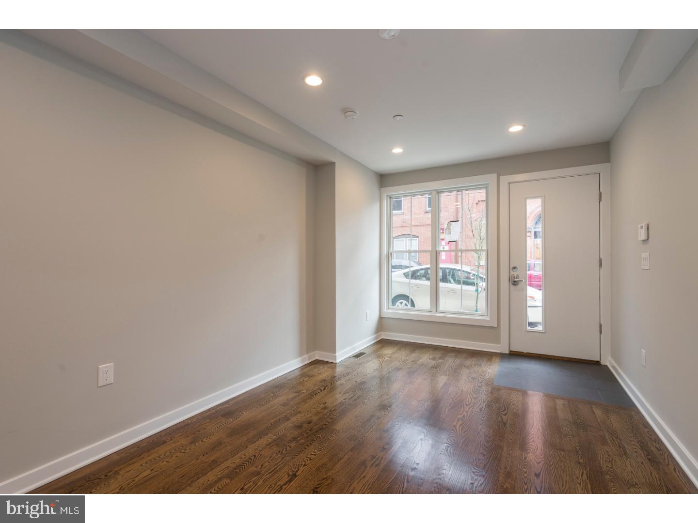 1641 Fitzwater Street, Unit A Philadelphia, PA 19146 - Photo 2 of 25 Living Room