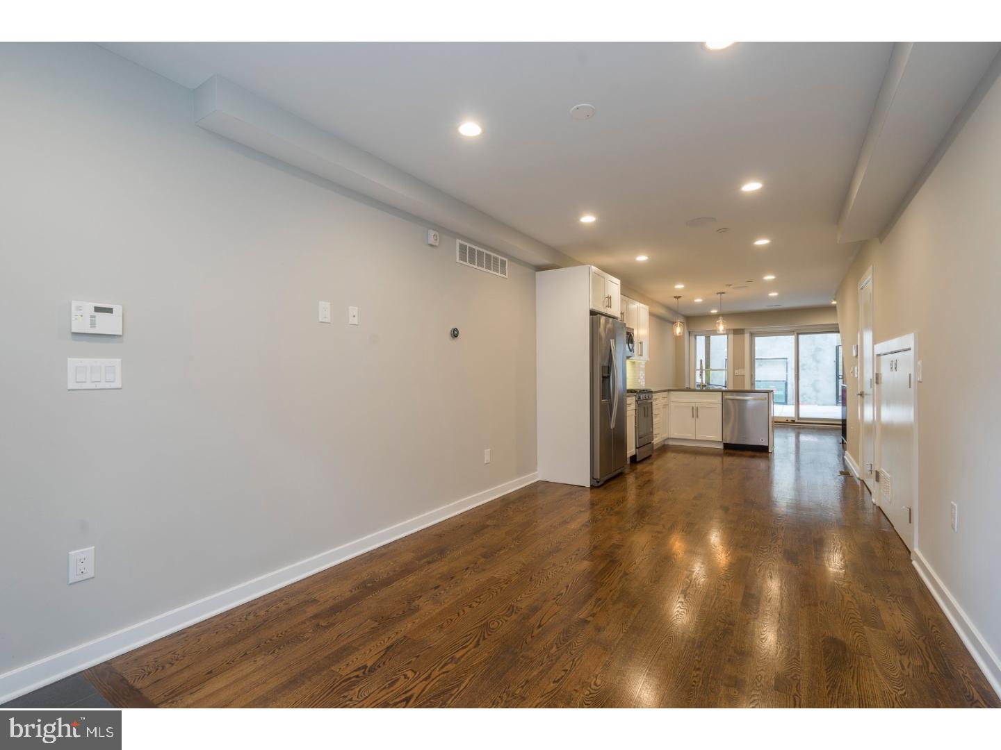 1641 Fitzwater Street, Unit A Philadelphia, PA 19146 - Photo 7 of 25 Living Room