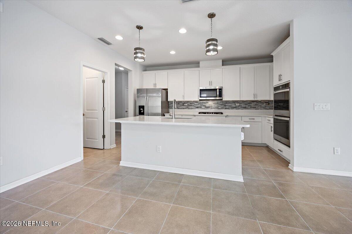 06-Kitchen