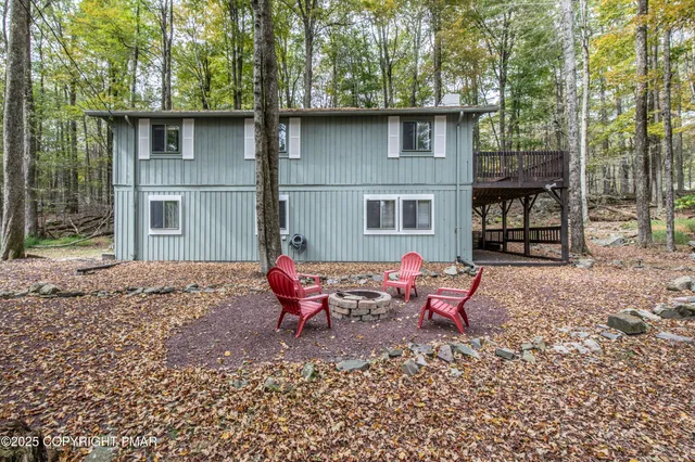 $2,200 | 1827 Stag Run, Pocono Lake, PA 18347
