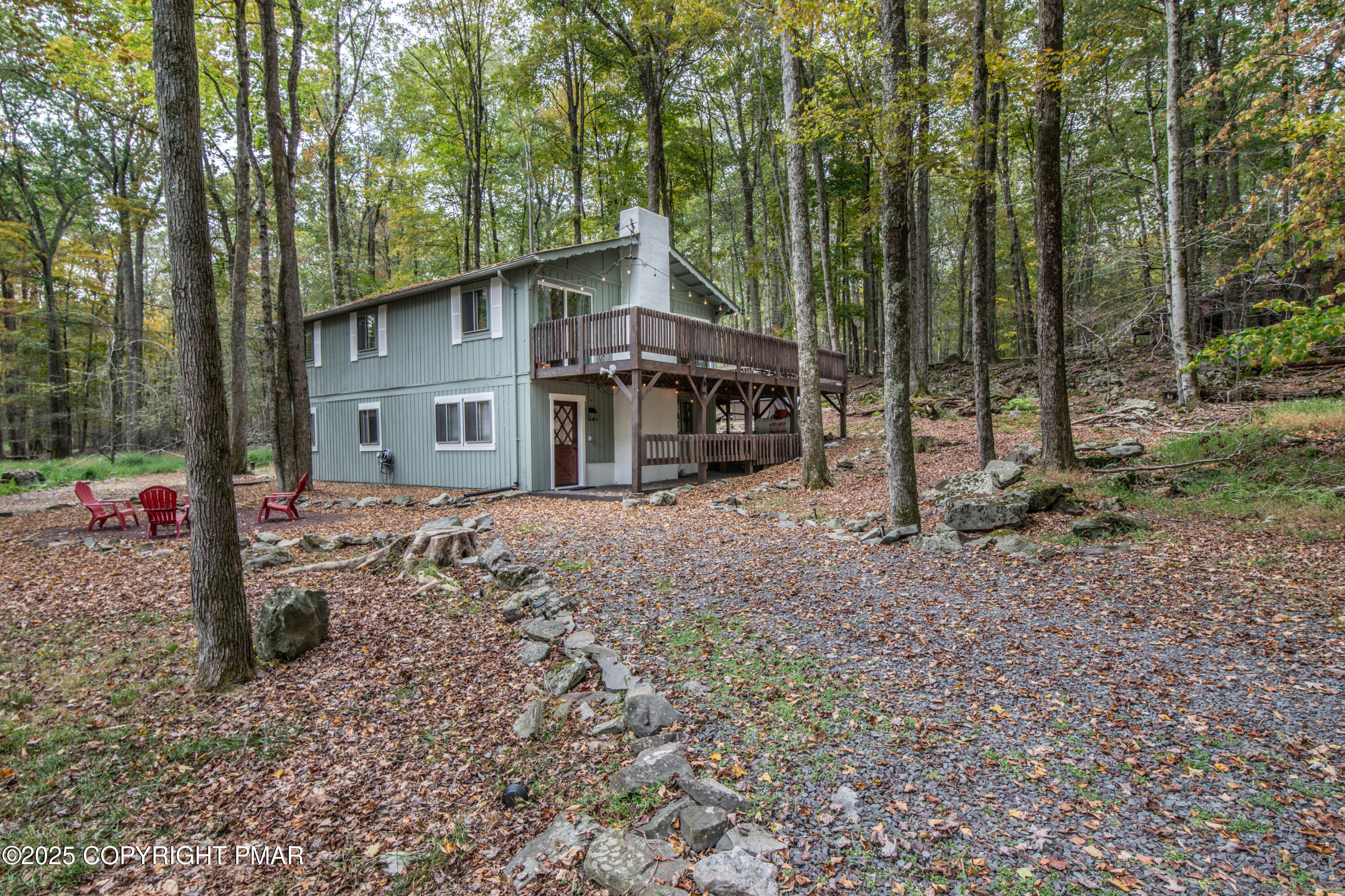 1827 Stag Run Pocono Lake, PA 18347 - Photo 29 of 41 0A5A9953-HDR
