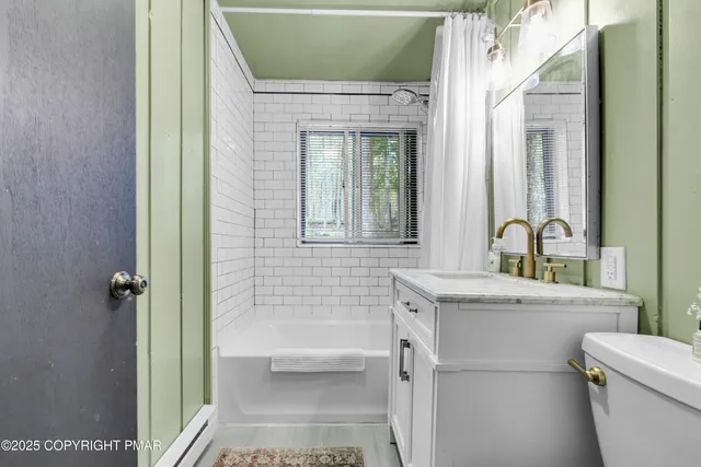 $2,200 | 1827 Stag Run, Pocono Lake, PA 18347